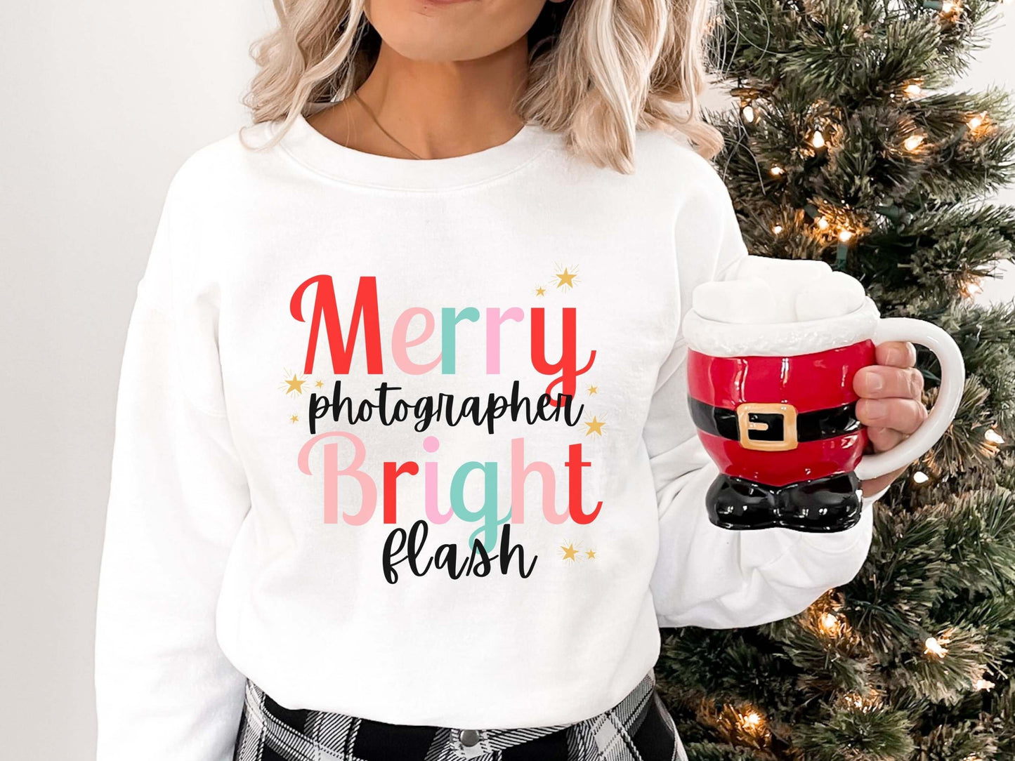 Photographer Shirt, Merry Photographer T Shirt for Photographer Gift, Christmas Photographer shirt for Women, Funny Photog Christmas Tee