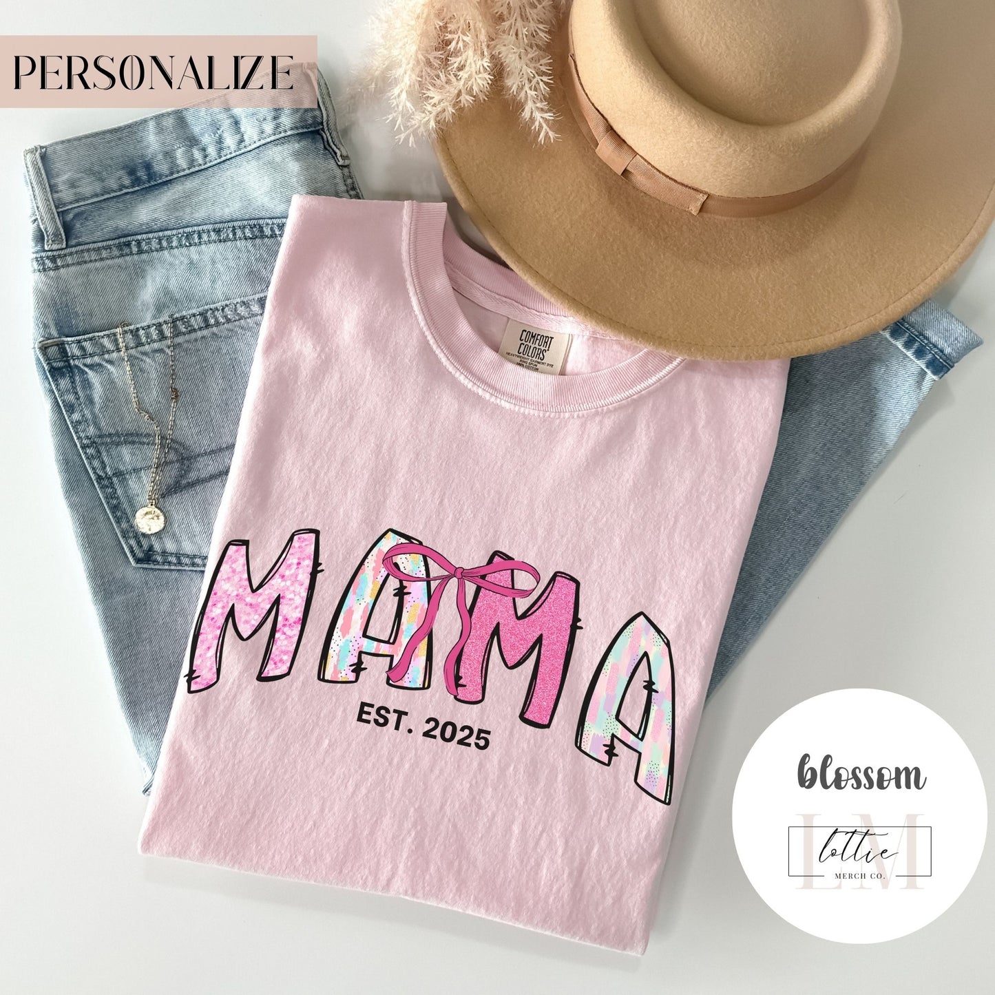 Coquette Glitter Mama Est 2025 T-Shirt
