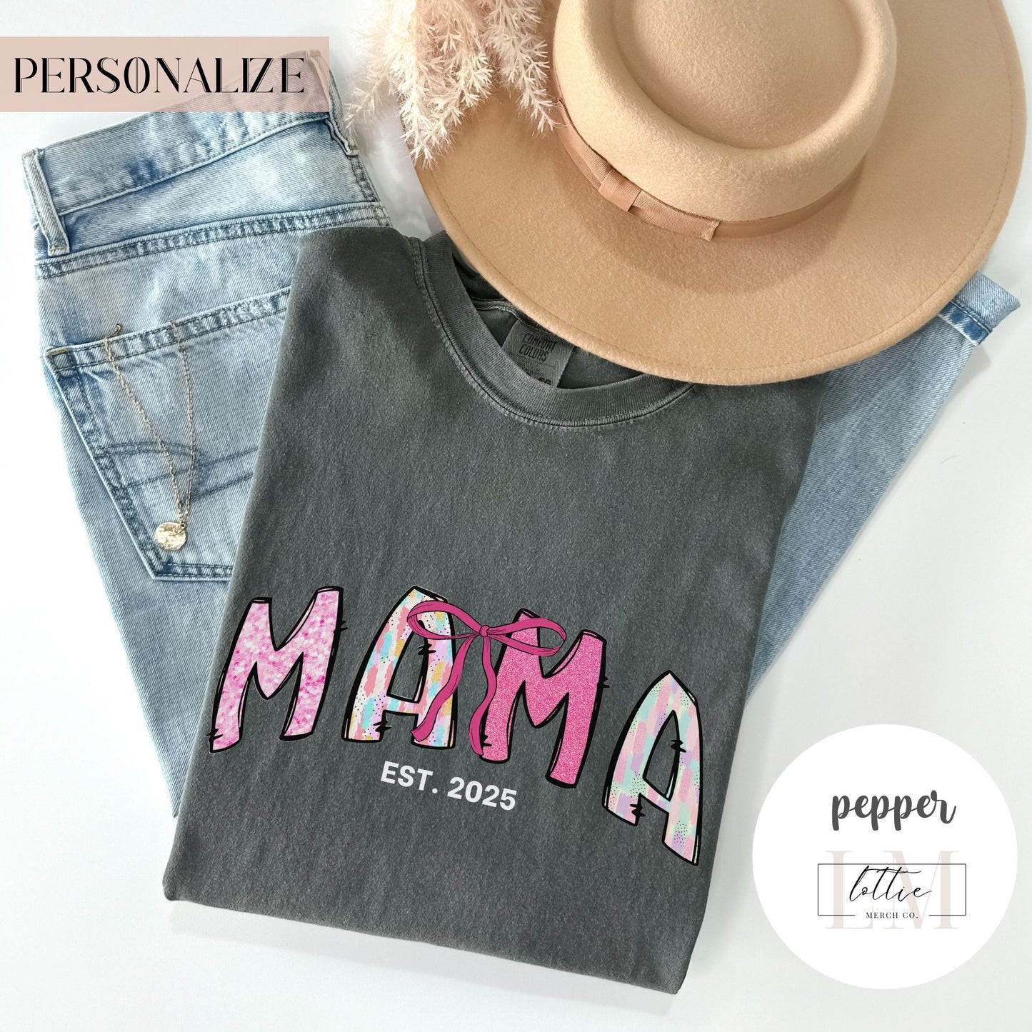 Coquette Glitter Mama Est 2025 T-Shirt