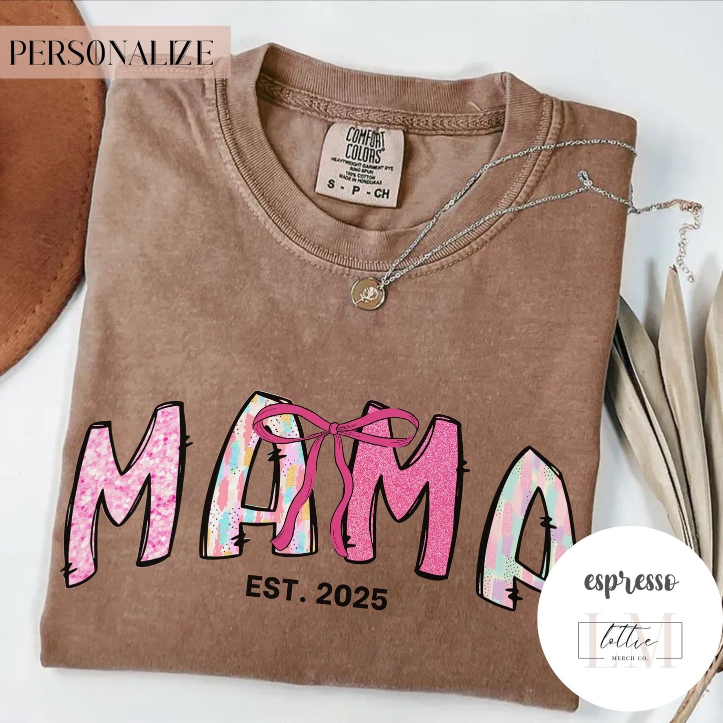 Coquette Glitter Mama Est 2025 T-Shirt